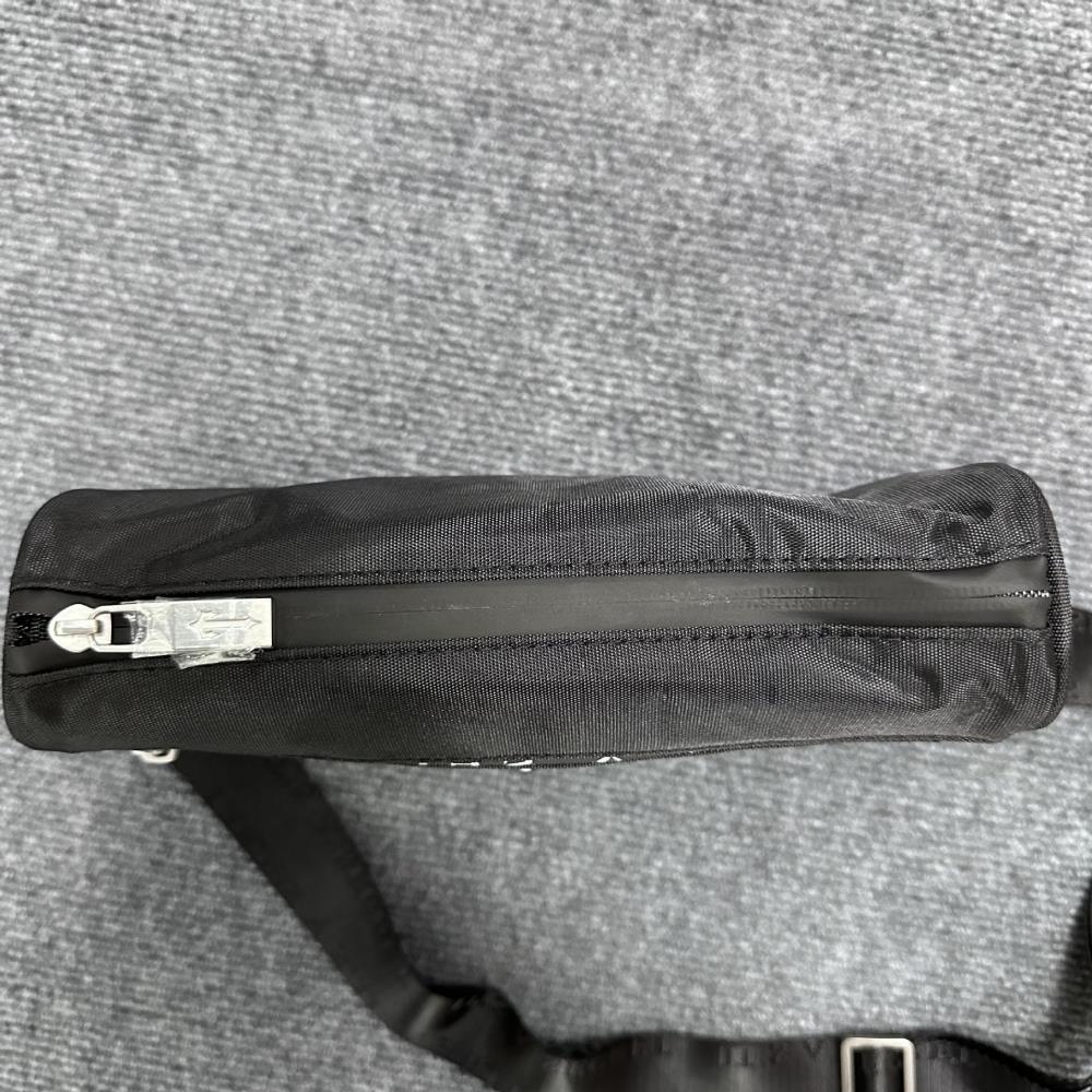 Trapstar Decoded 2.0 Bag - Black Ironleague