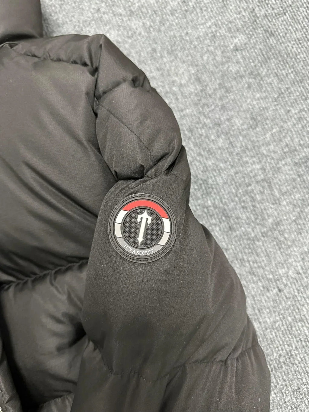 Trapstar Decoded Hooded Puffer 2.0 Jacket - Infrared Edition Ironleague