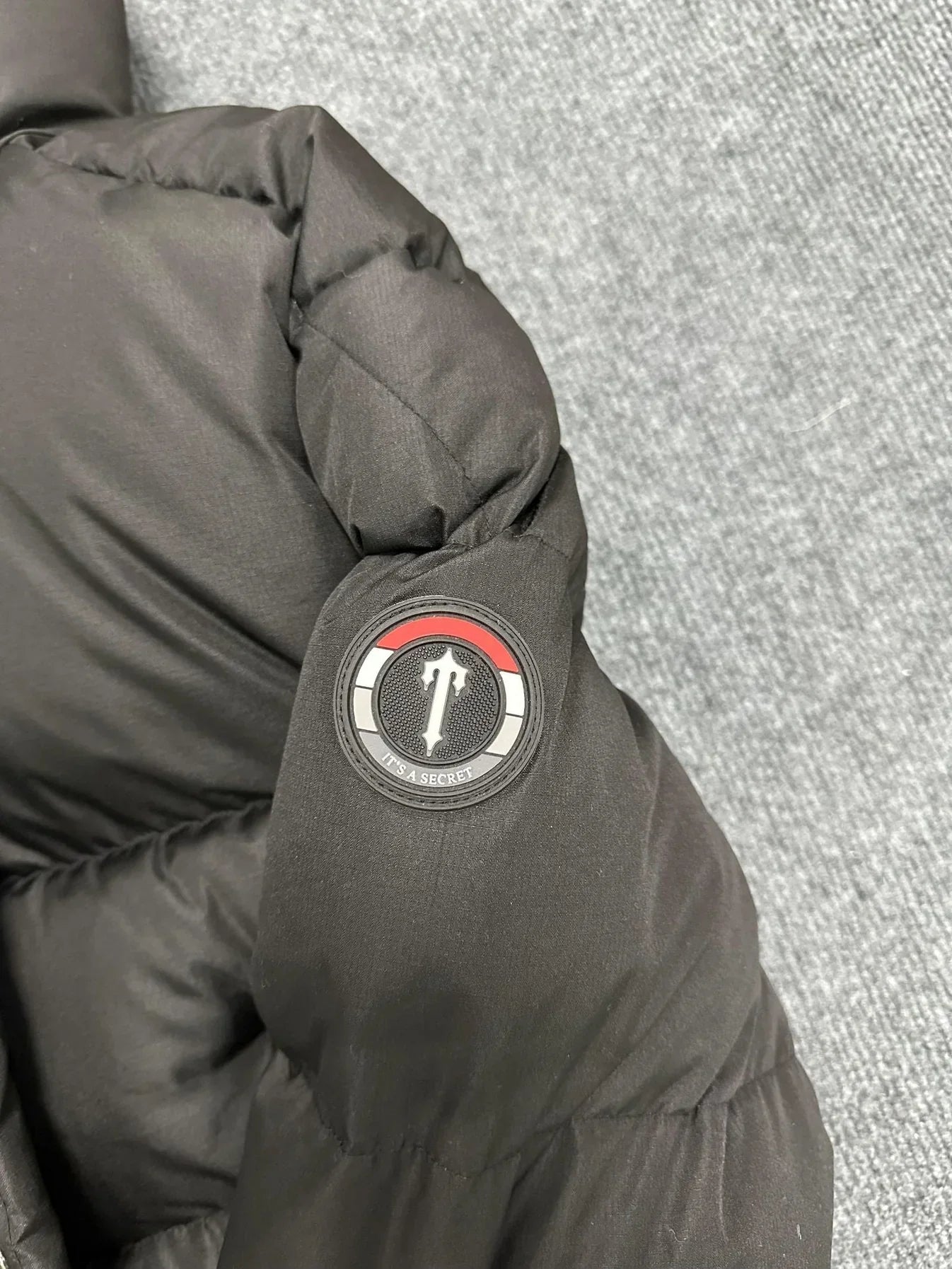 Trapstar Decoded Hooded Puffer 2.0 Jacket - Infrared Edition Ironleague