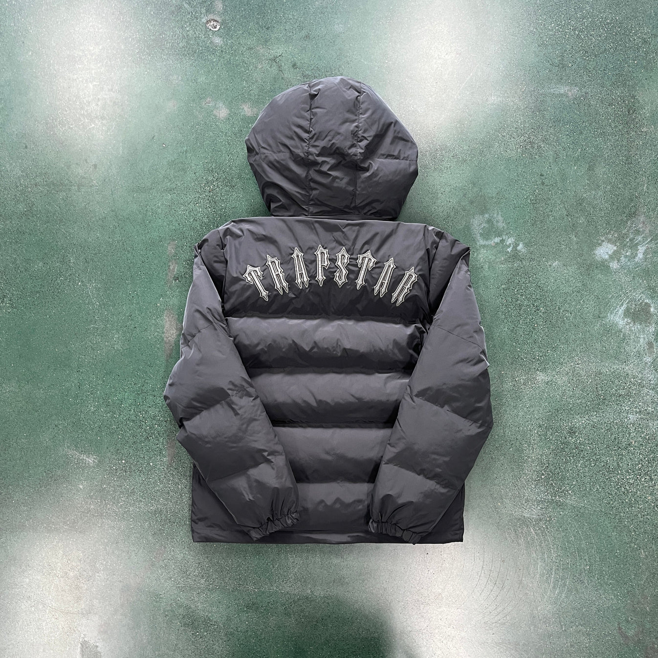 Trapstar Detachable Hooded Puffer Jacket - Stone Ironleague