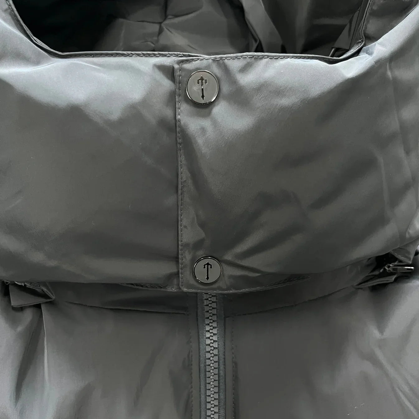 Trapstar Detachable Hooded Puffer Jacket - Stone Ironleague