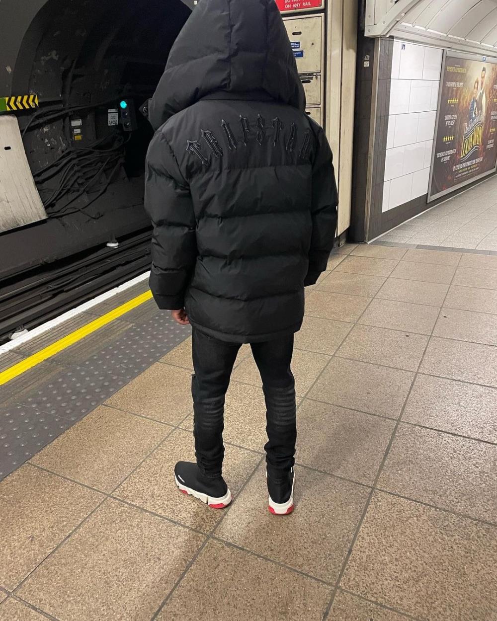 Trapstar Irongate Detachable Hood Jacket - Dark Metal Buckle Ironleague