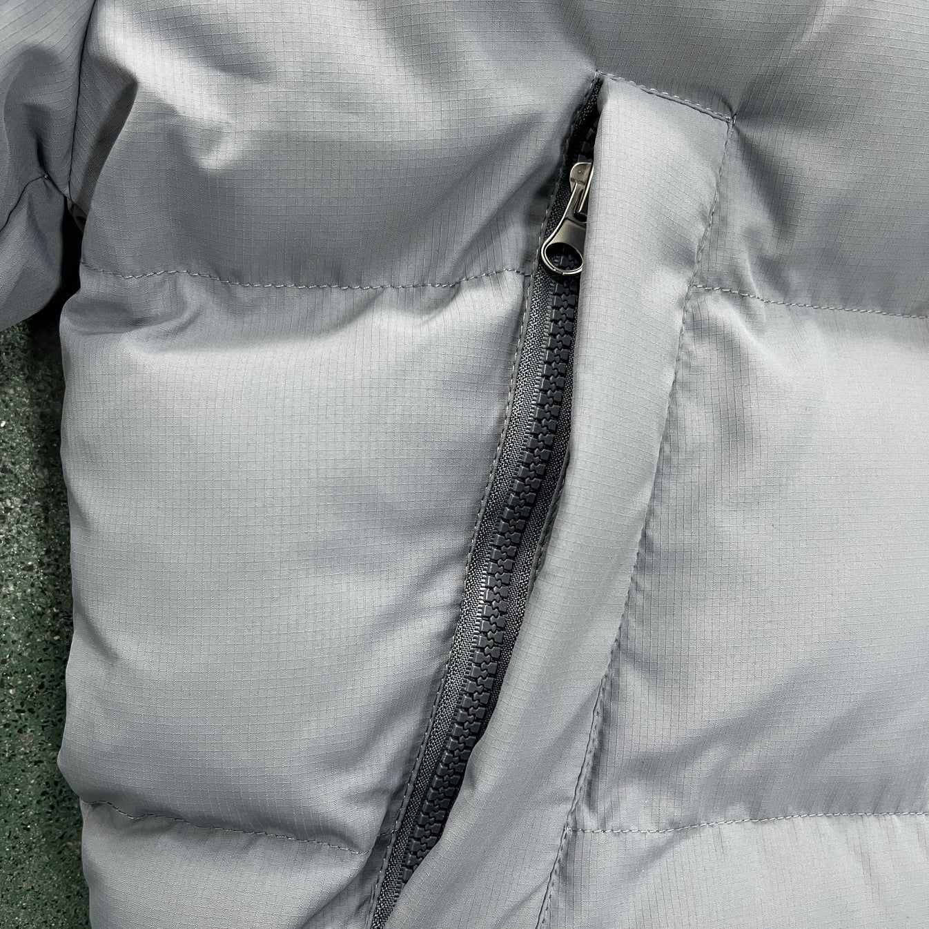 Trapstar Decoded 2.0 Hooded Puffer Jacket - Grey Ironleague