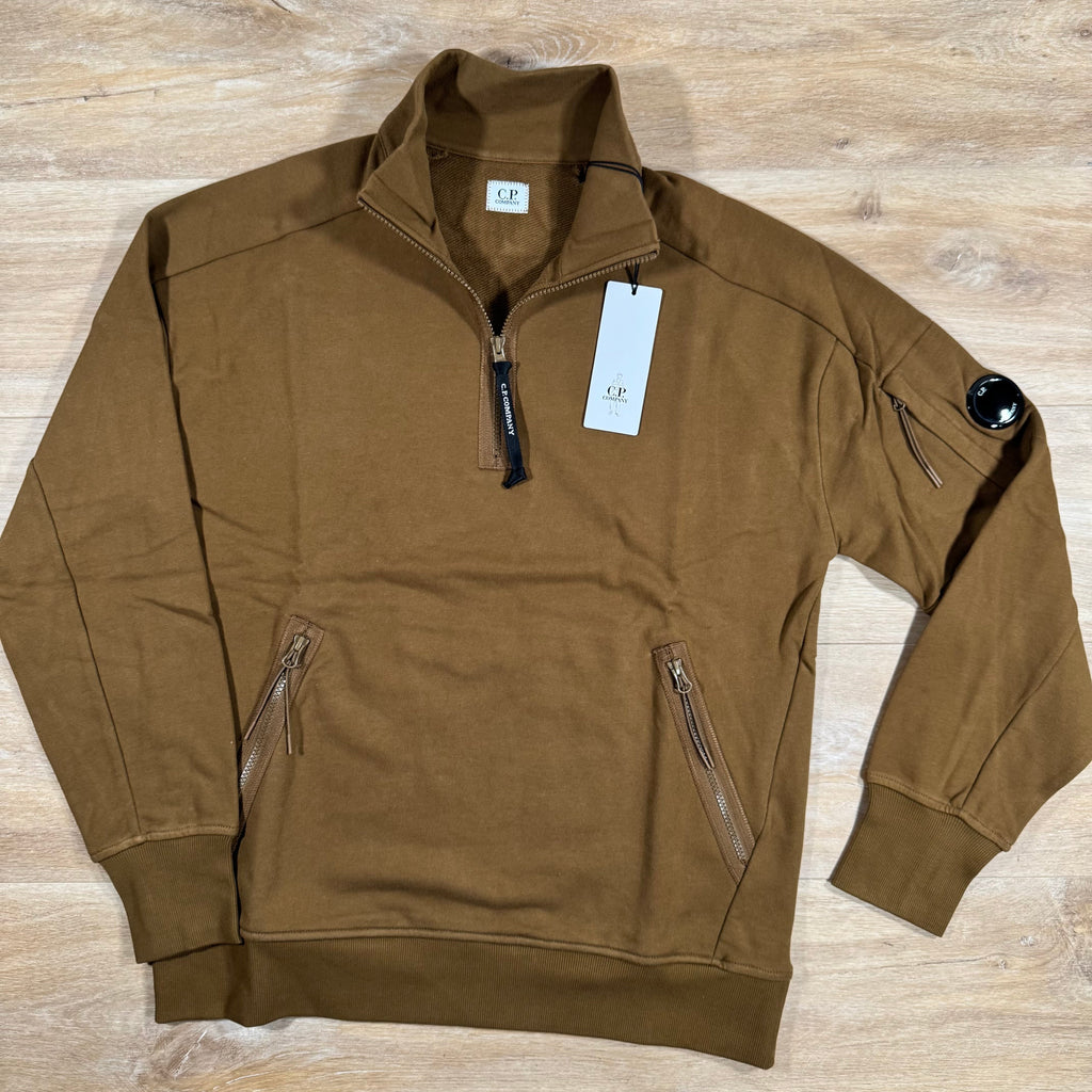 CP Company Diagonal Raised Half-Zipped Lens Sweatshirt in Toffee Ironleague