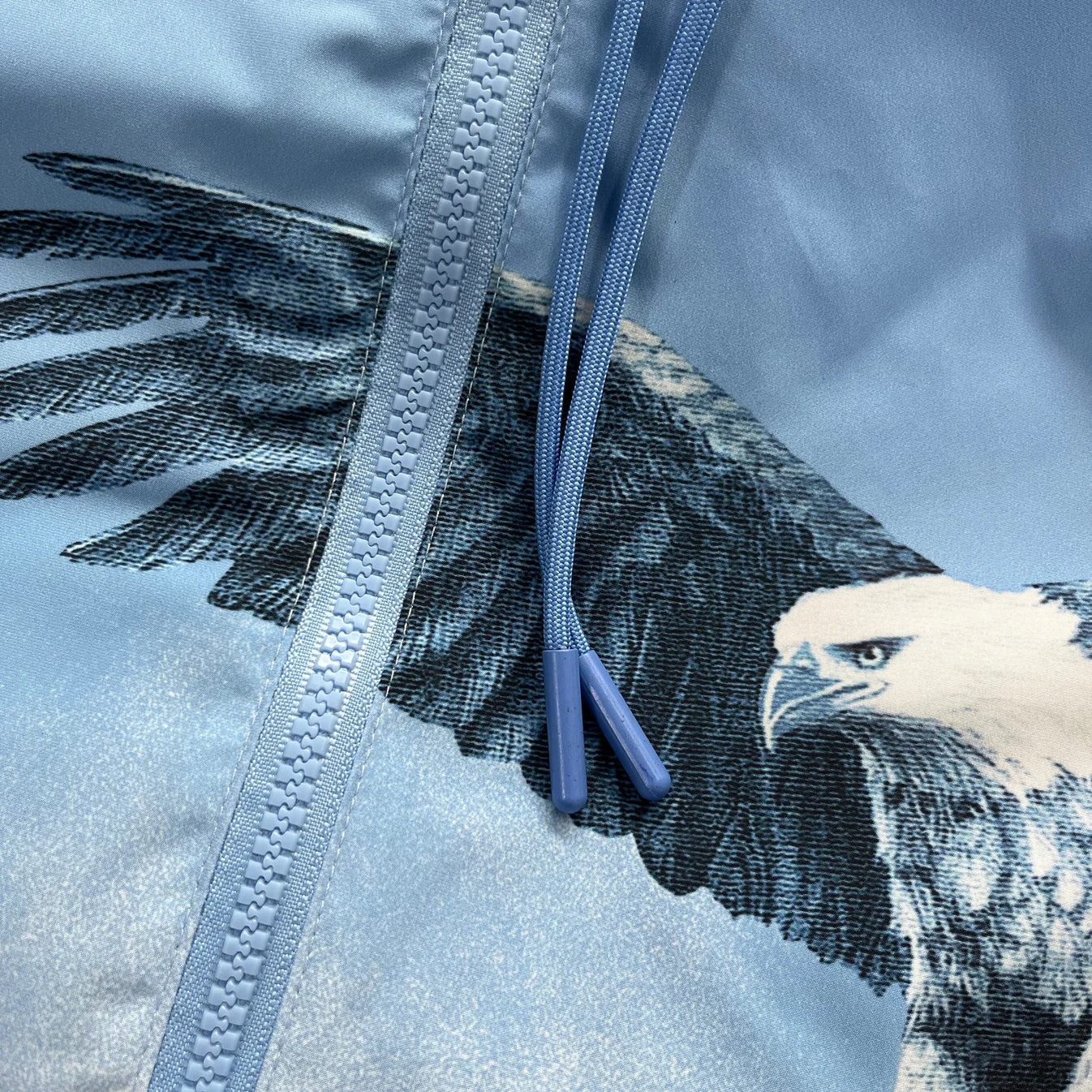 Trapstar Eagle Zip Windbreaker - Sky Blue Ironleague