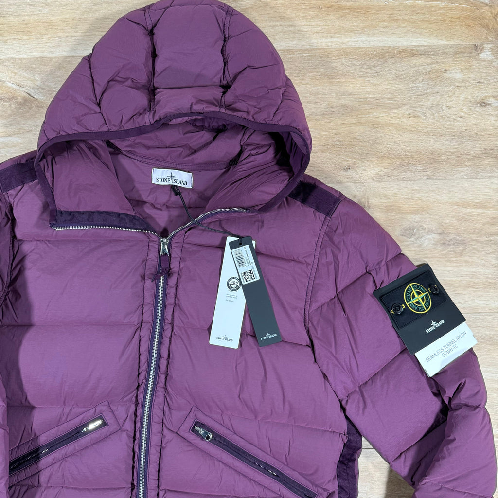 Stone Island Seamless Tunnel Down-TC Jacket in Burgundy Ironleague