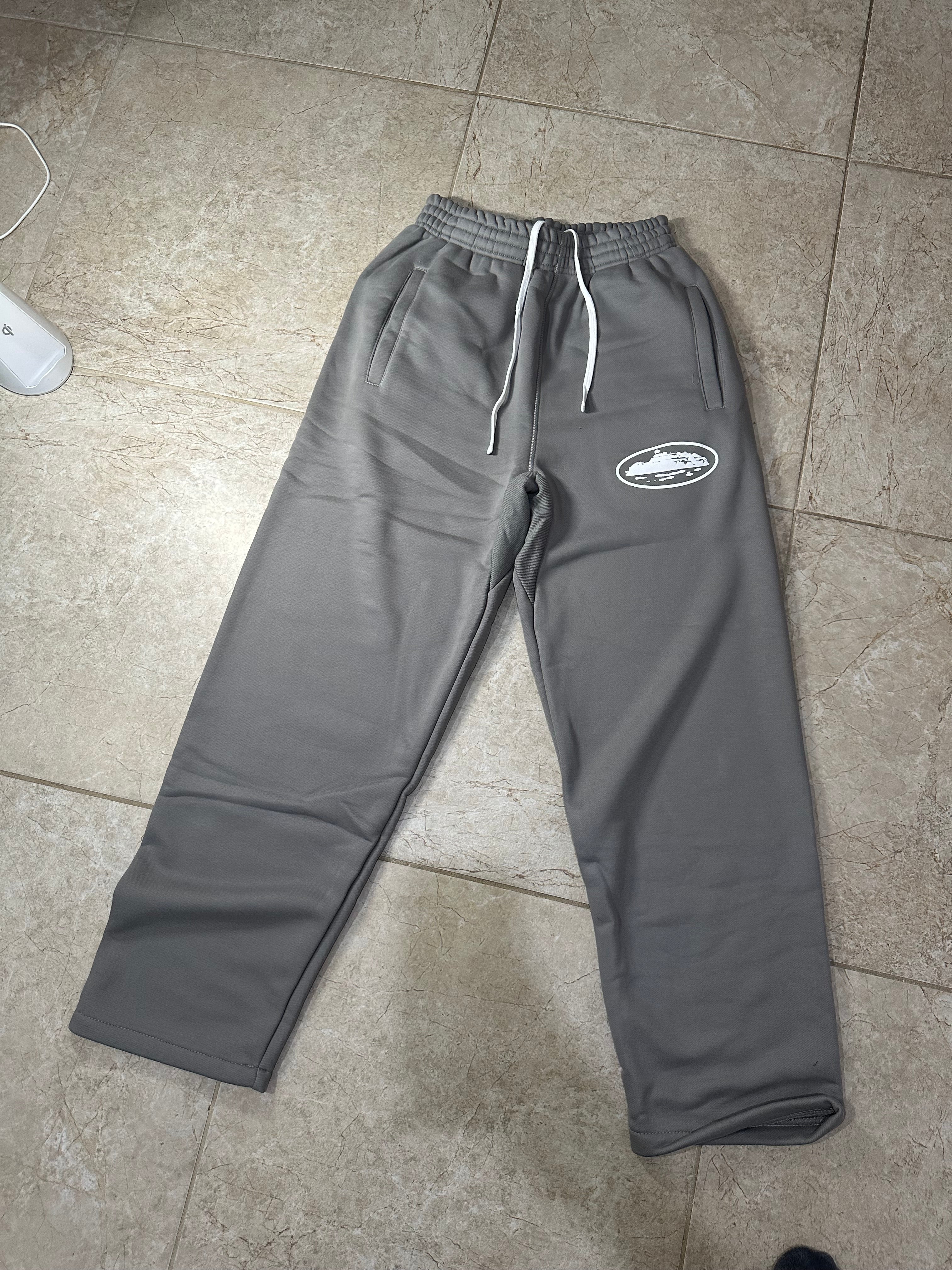 Corteiz Grey Island Puff Print Zip Set Ironleague