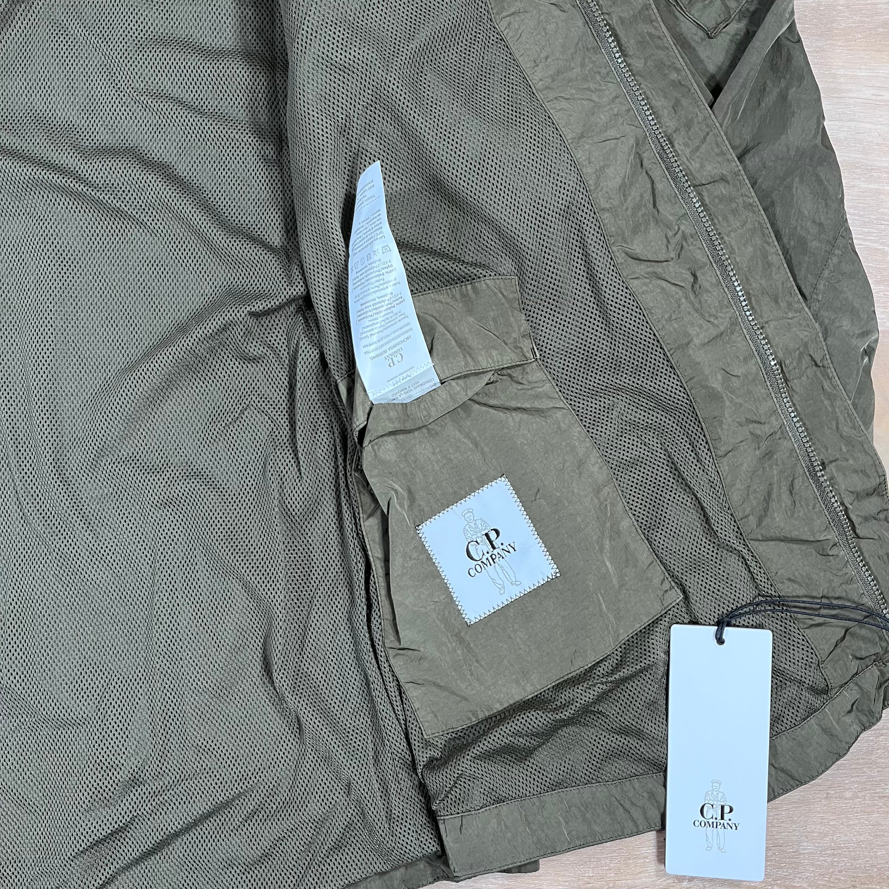 CP Company Chrome-R Lens Overshirt in Ivy Green Ironleague