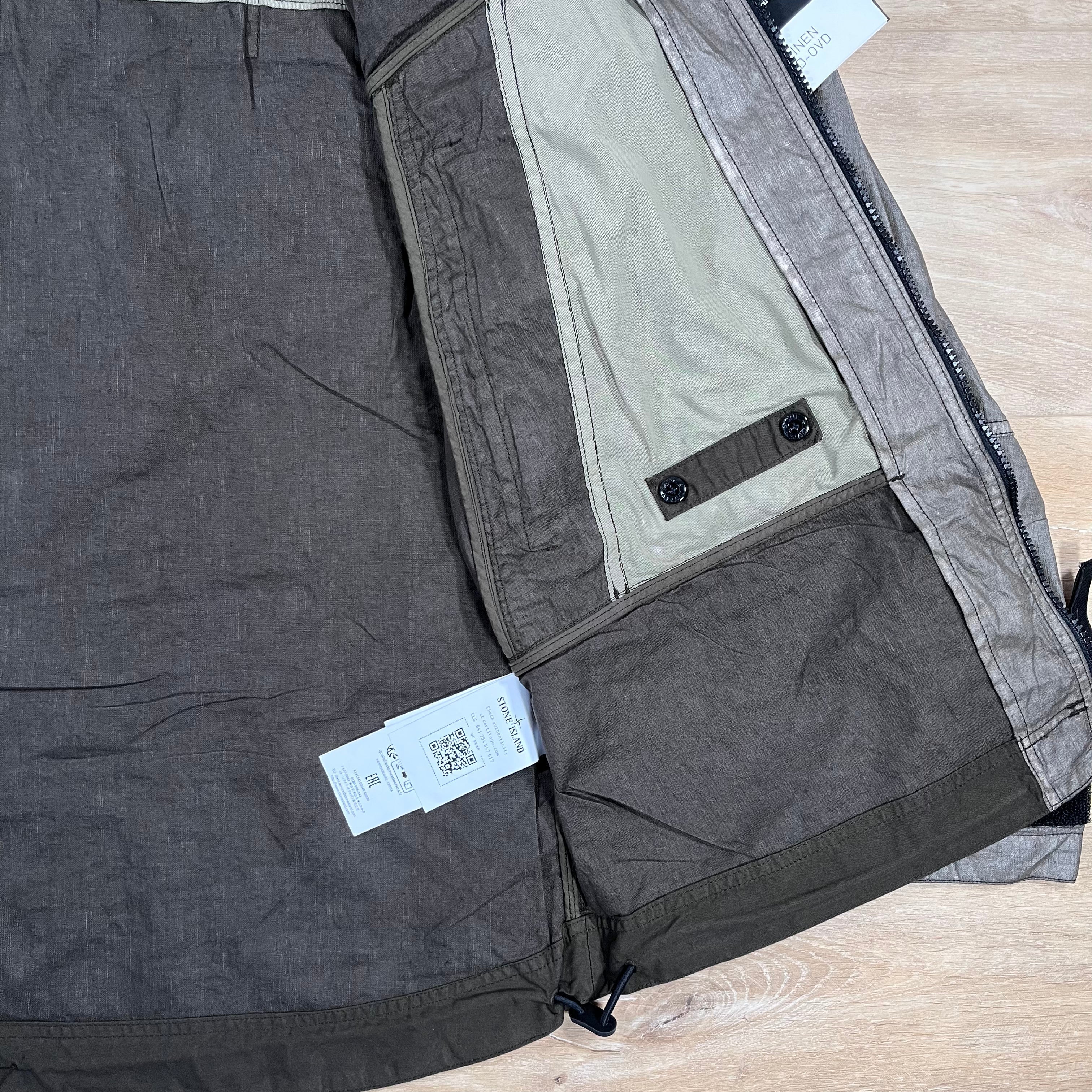 Stone Island Raw Linen Plated-OVD Jacket in Military Green Ironleague
