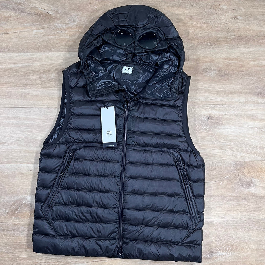 CP Company DD Shell Goggle Down Gilet in Black Ironleague