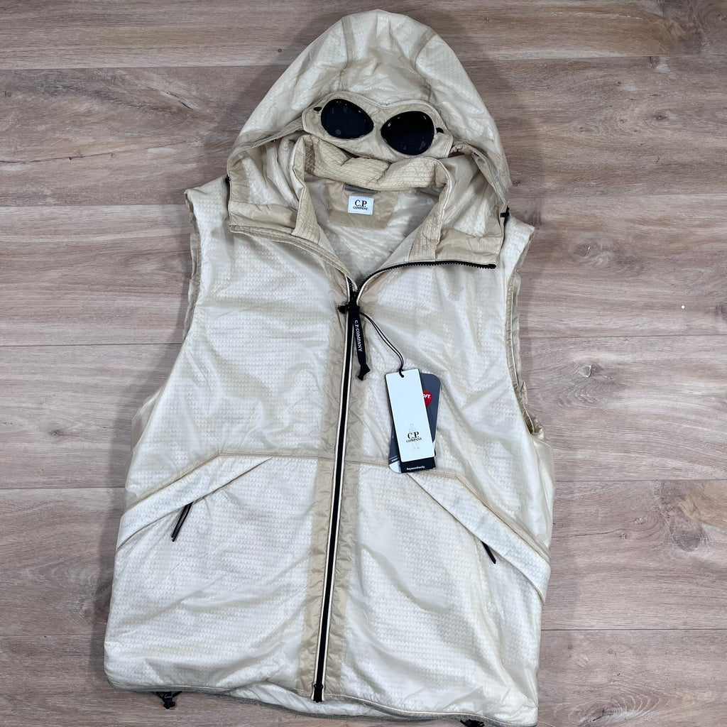 CP Company Nada Shell Goggle Padded Gilet in Pistachio Shell Ironleague