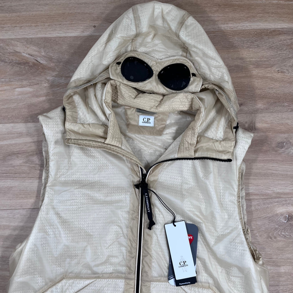 CP Company Nada Shell Goggle Padded Gilet in Pistachio Shell Ironleague