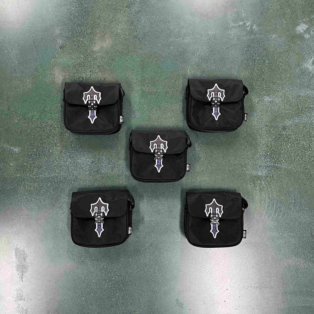 Trapstar Messenger Bag 1.0 - Black/Purple Ironleague