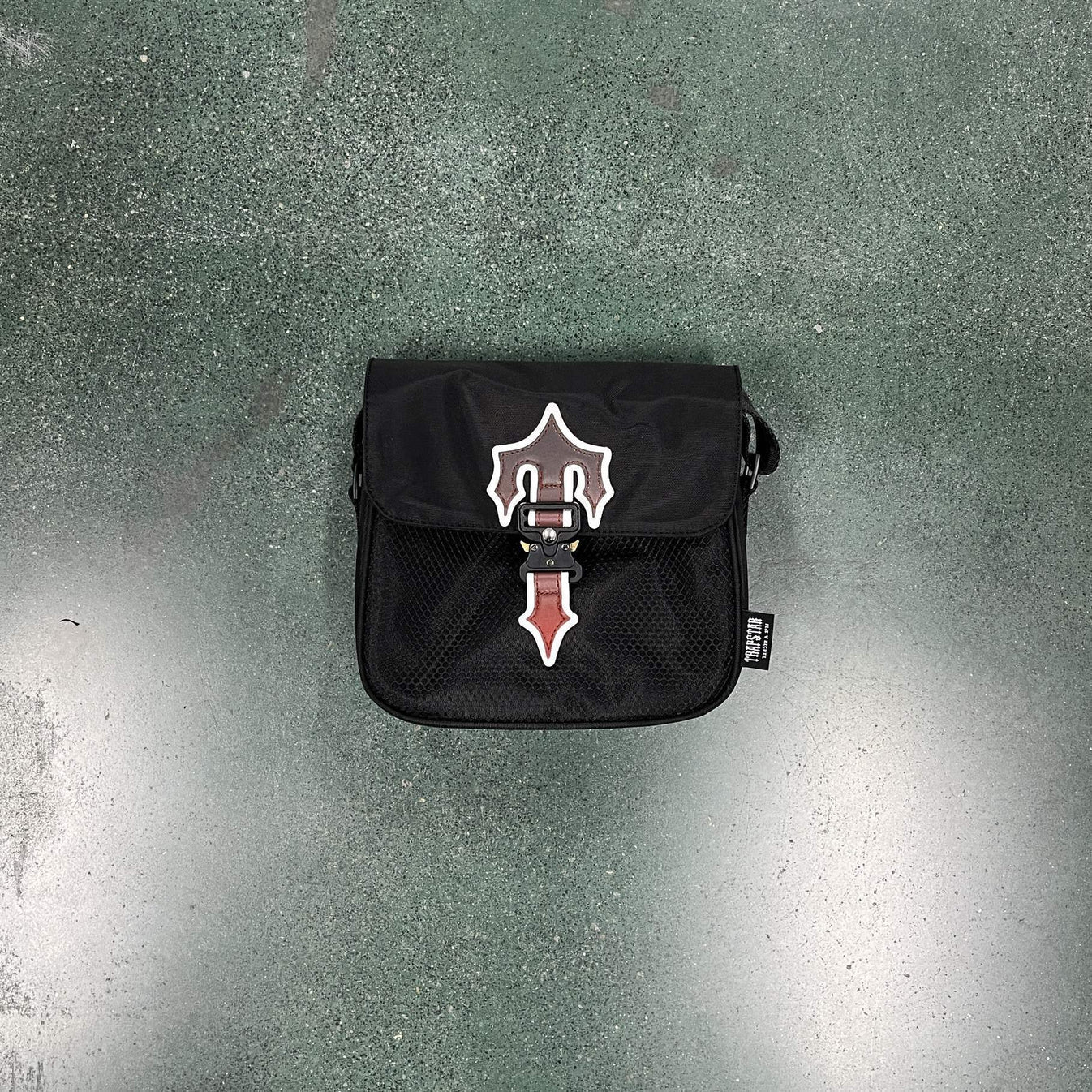Trapstar Messenger Bag 1.0 - Black/Red Ironleague