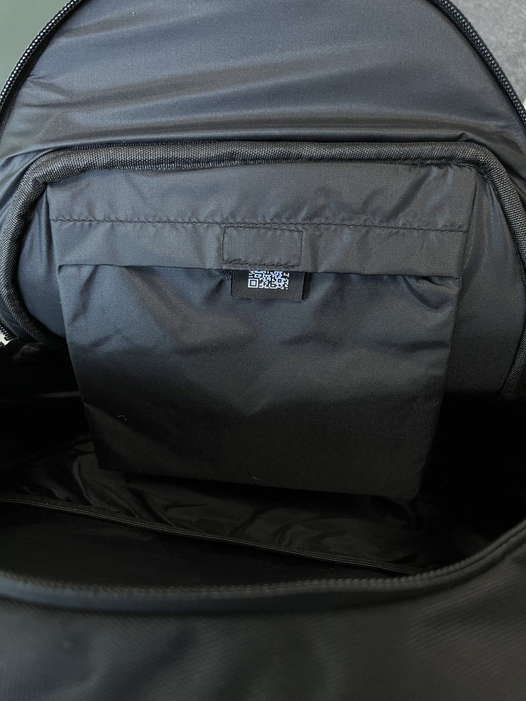 Trapstar Cobra T Backpack - Black/Silver Ironleague