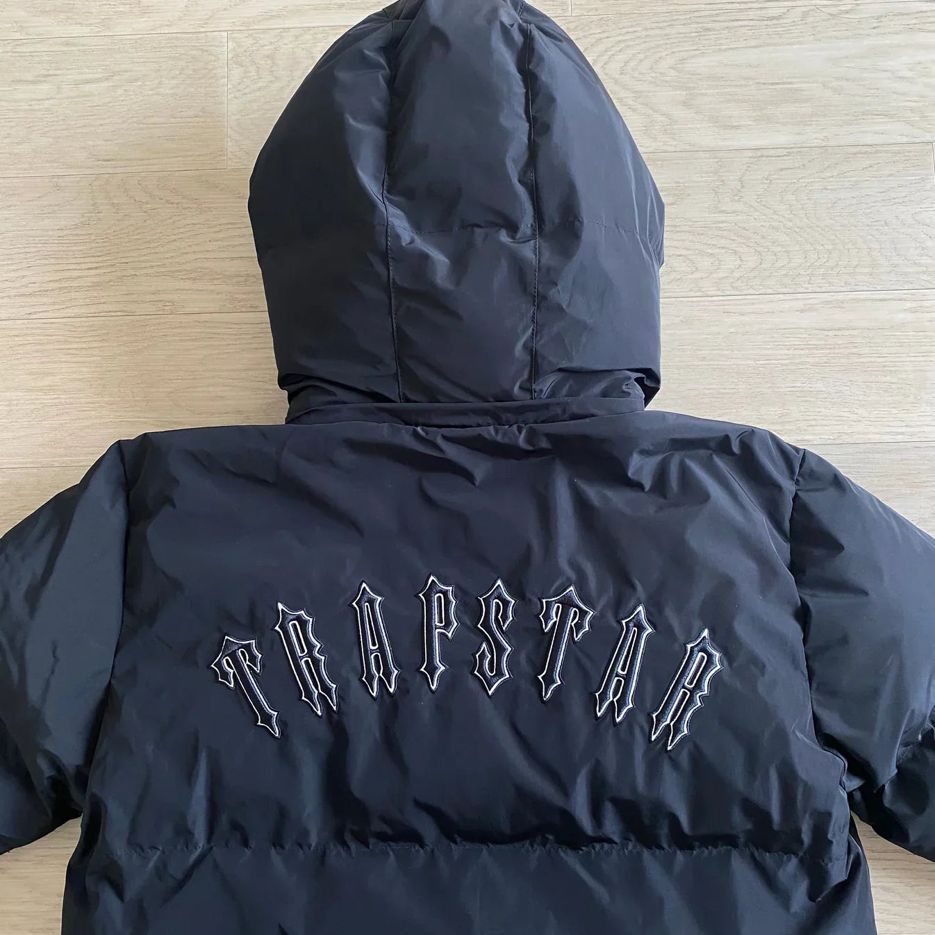 Trapstar Oversized Irongate Puffer Jacket - Black Ironleague