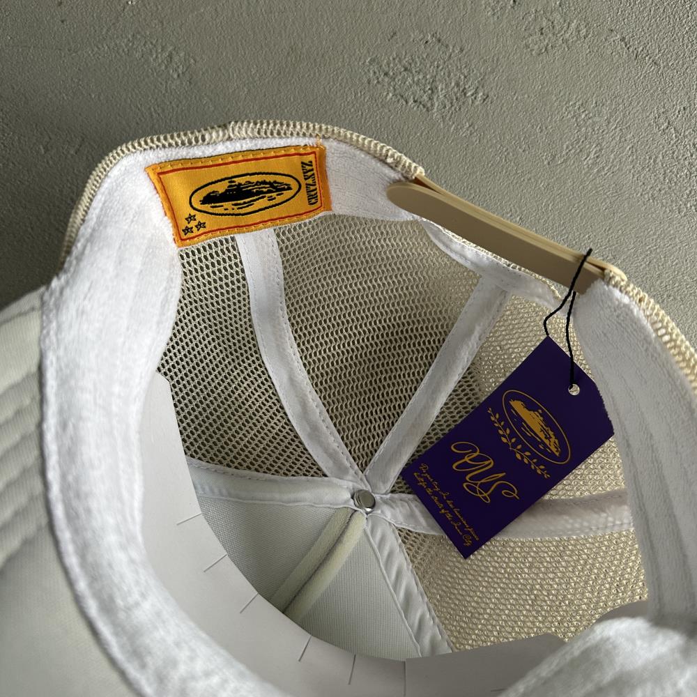 Corteiz RTW Trucker Cap - White Ironleague