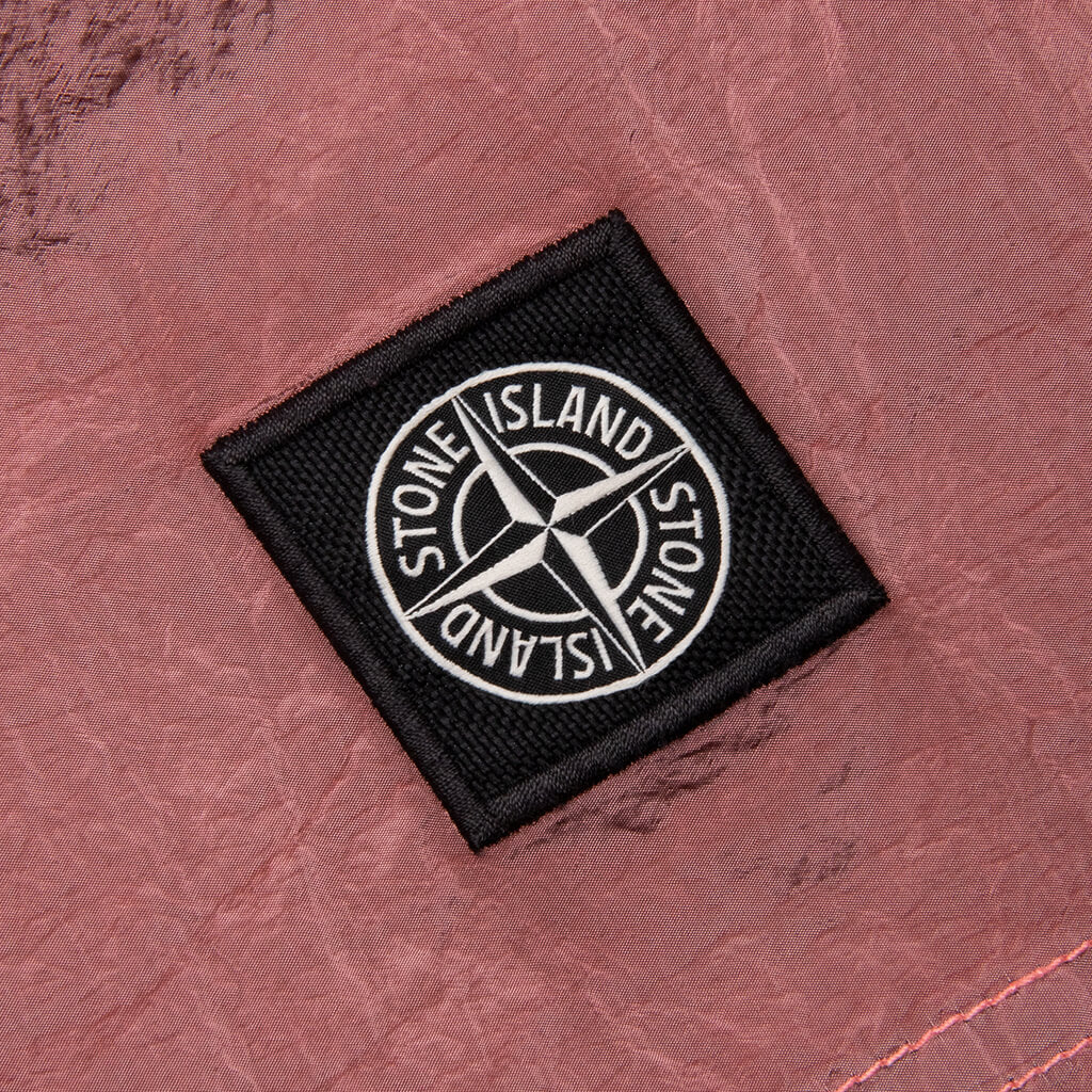 Stone Island Nylon Metal Shorts - Pink