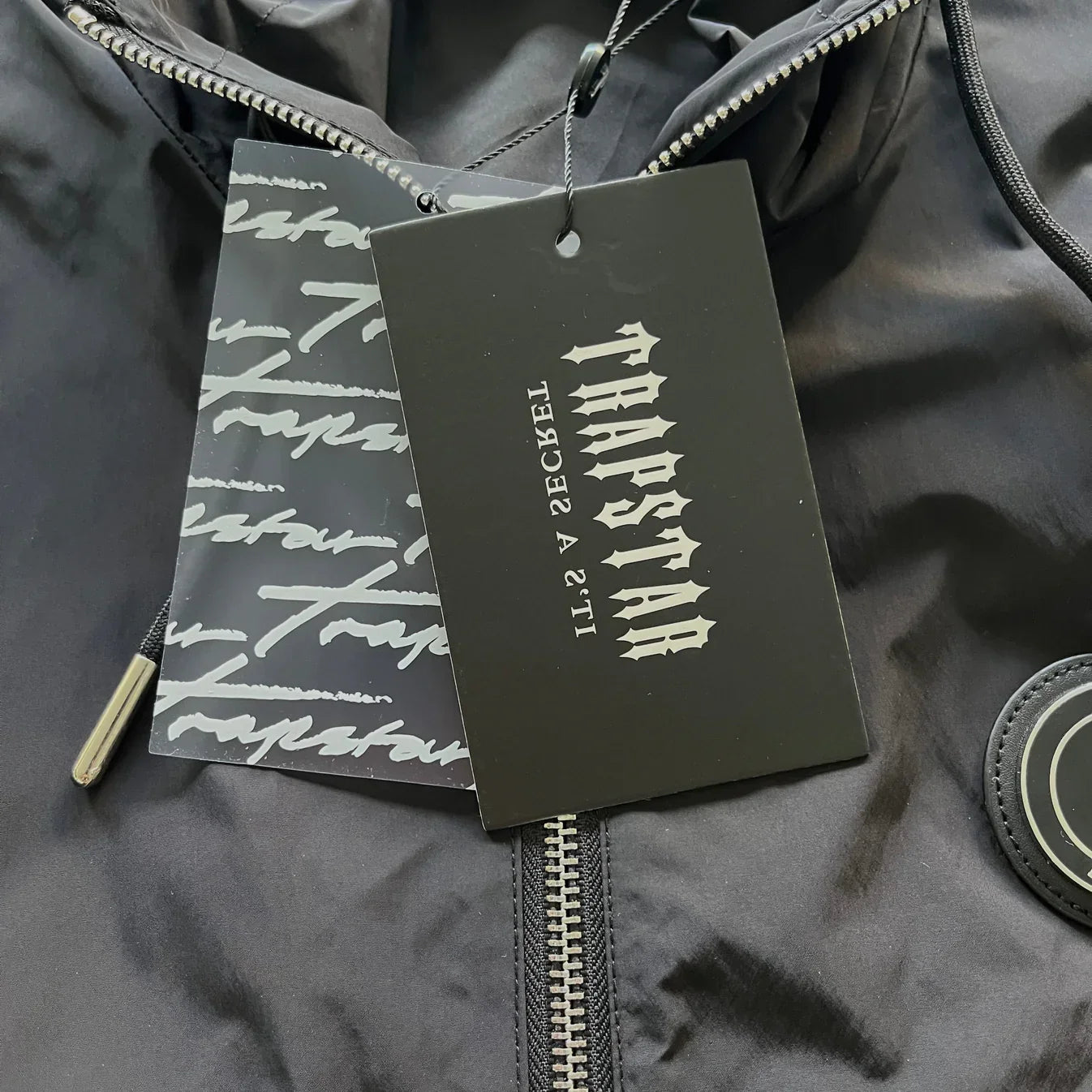Trapstar Irongate T Windbreaker - Black Ironleague