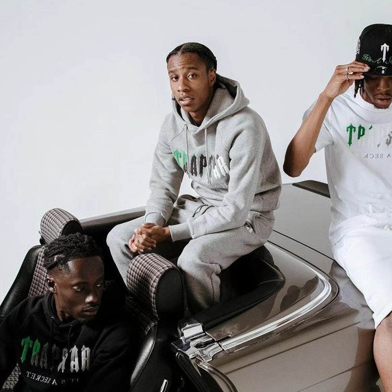 Trapstar Chenille Decoded Tracksuit - Black/Grey Ironleague