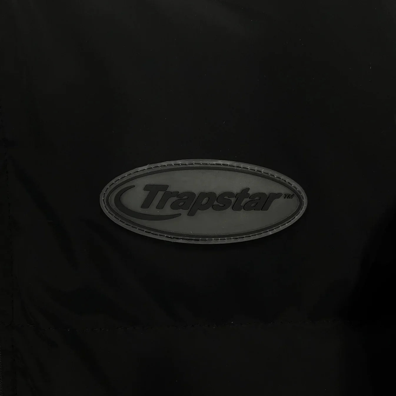 Trapstar Hyperdrive Detachable Hooded Puffer Jacket - Triple Black Ironleague