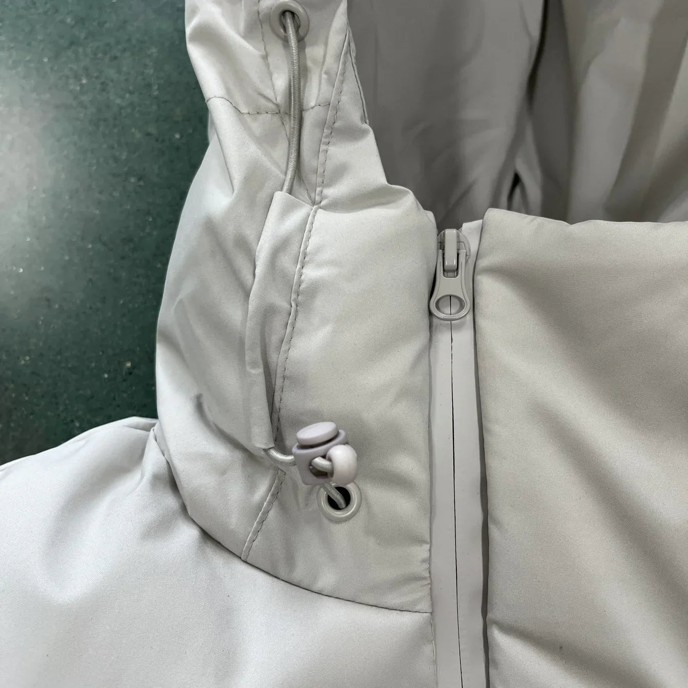 Trapstar Hyperdrive Technical Puffer Jacket - Light Grey Ironleague