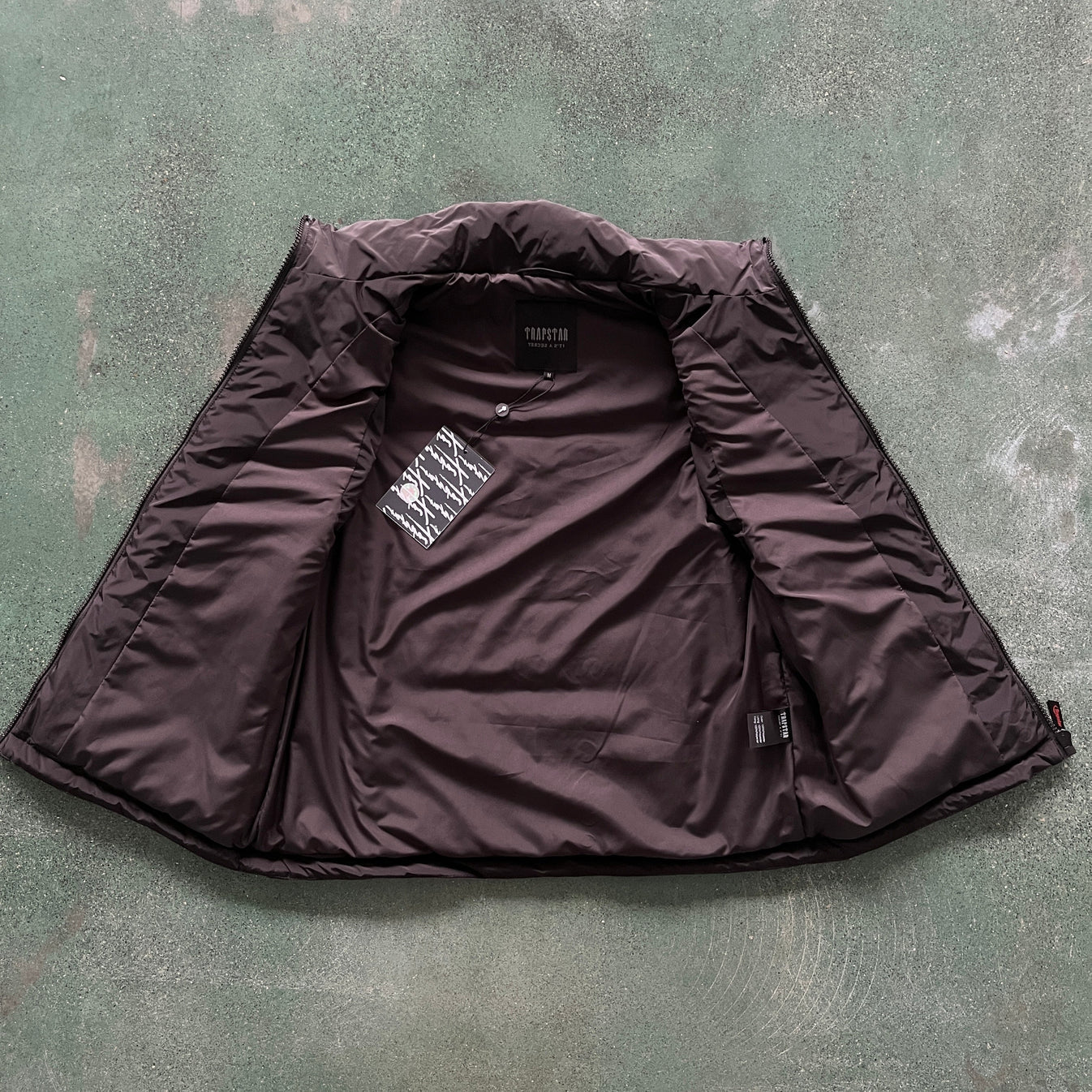 Trapstar Hyperdrive Sleeveless Jacket - Black/Red Ironleague