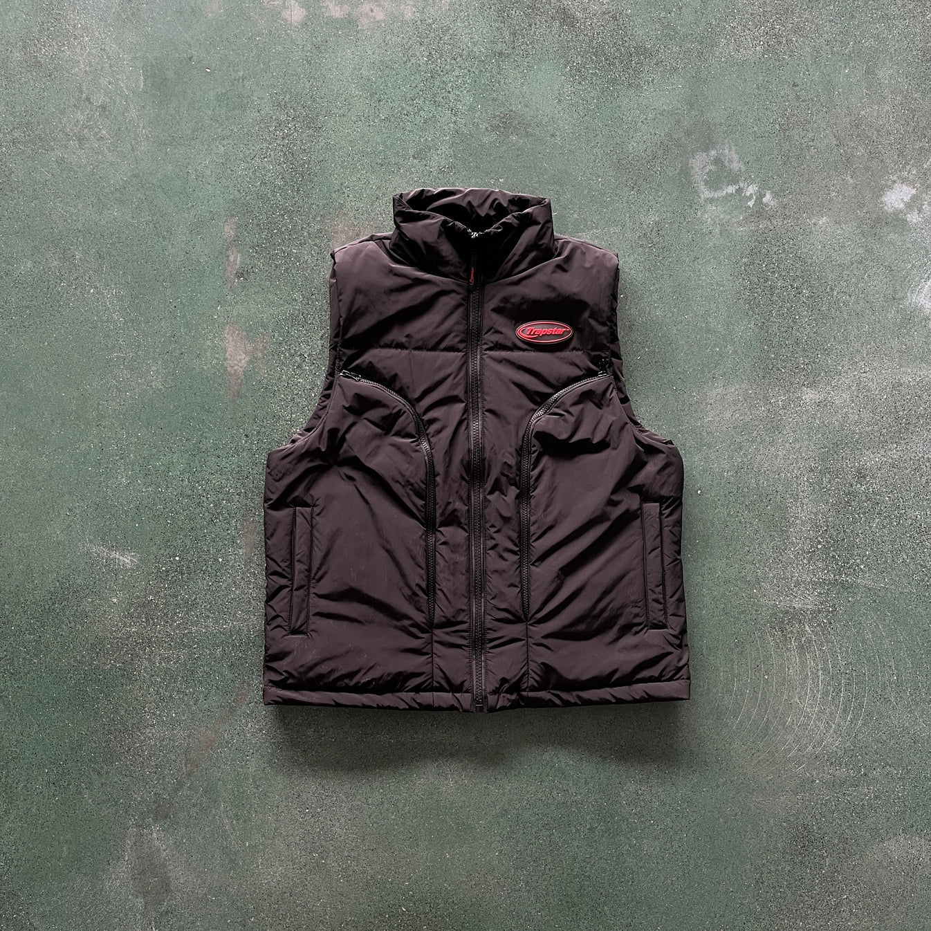 Trapstar Hyperdrive Sleeveless Jacket - Black/Red Ironleague