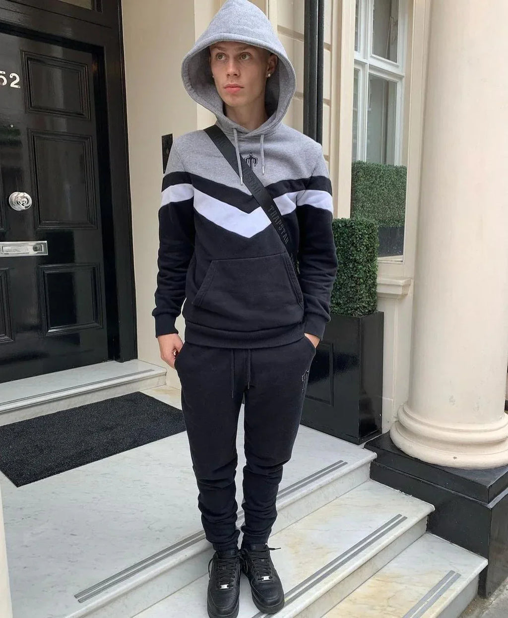 Trapstar V-Stripe Tracksuit - Black/Grey Ironleague