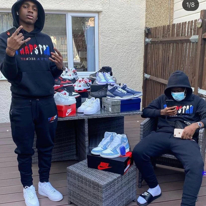 Trapstar Revolution Tracksuit - Black/Grey Ironleague