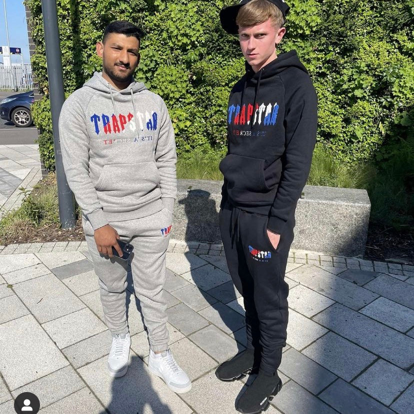 Trapstar Revolution Tracksuit - Black/Grey Ironleague