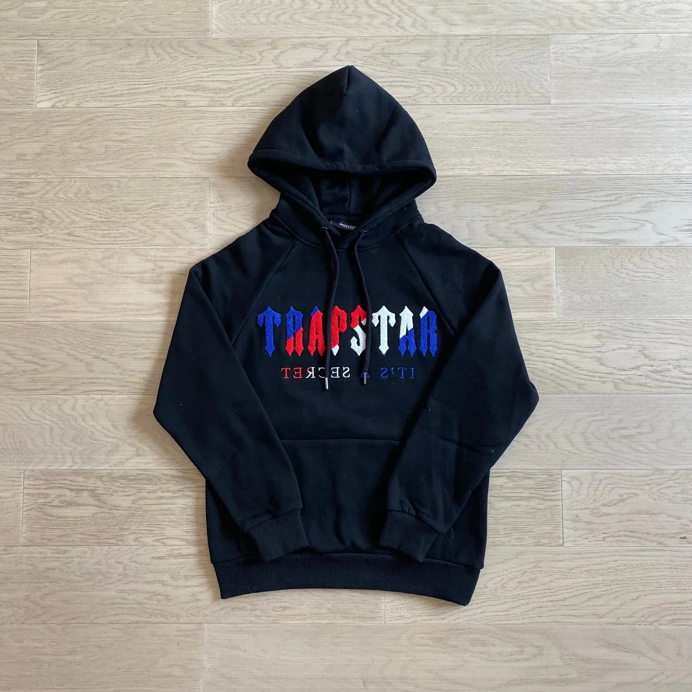 Trapstar Revolution Tracksuit - Black/Grey Ironleague