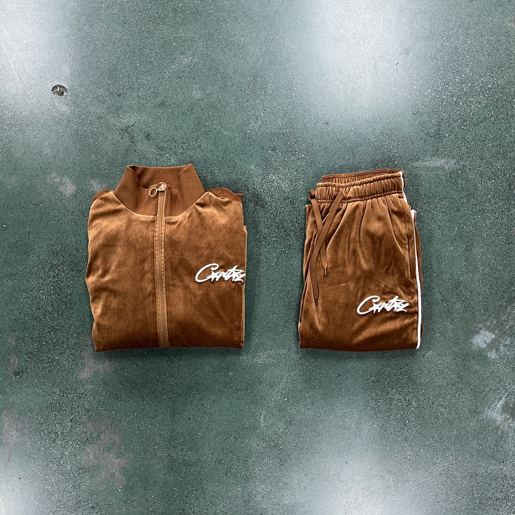 Corteiz Velour Set - Brown Ironleague