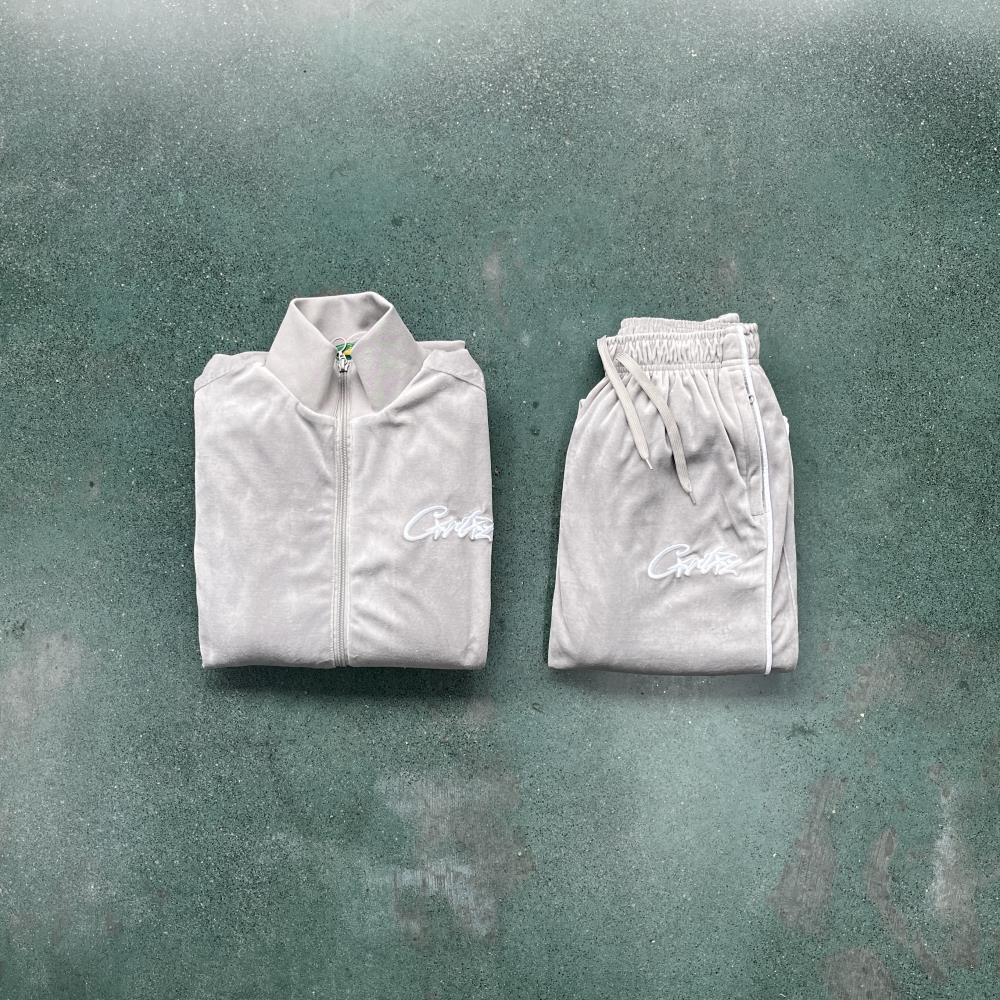 Corteiz Velvet Set - Grey Ironleague