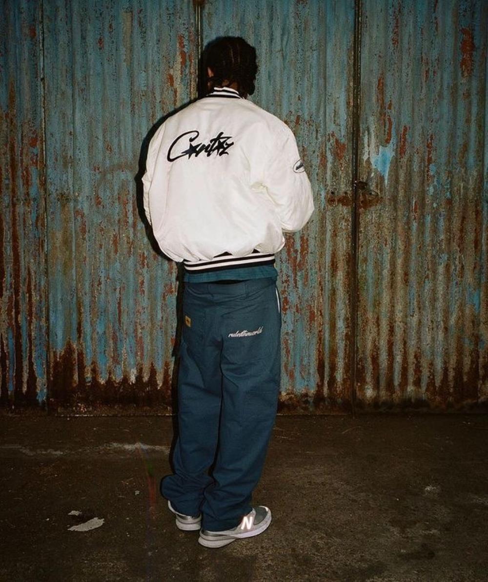 Corteiz Stadium Jacket - White Ironleague