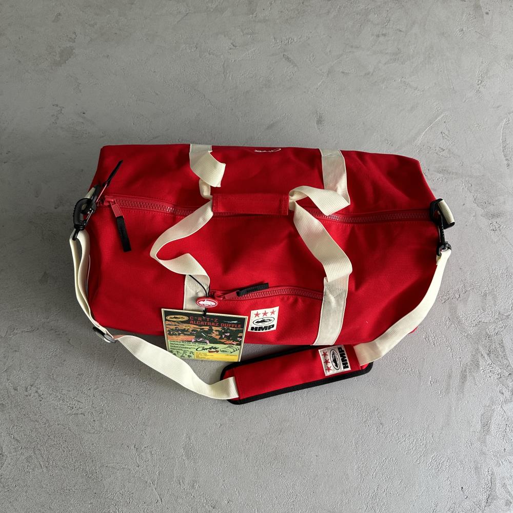 Corteiz Hmp Alcatraz Duffle Bag - Red Ironleague