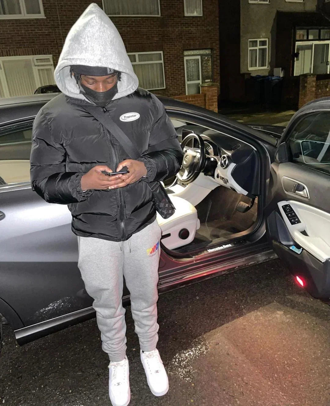 Trapstar Hyperdrive Puffer Jacket - Black Ironleague