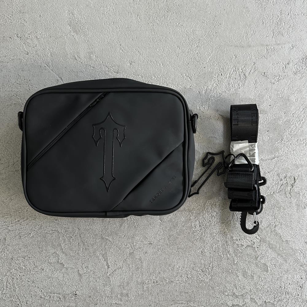 Trapstar Incline Bag - Black/Black Ironleague