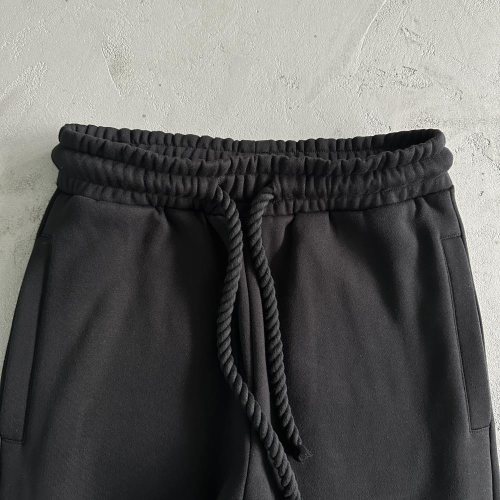 Syna Tracksuit - Black/Green Ironleague