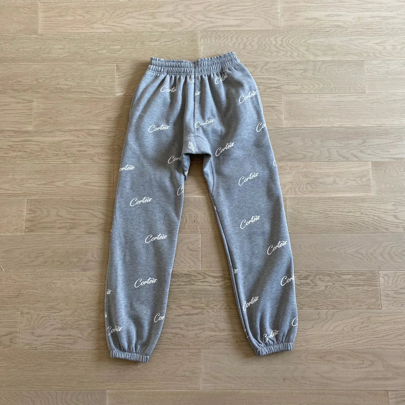 Corteiz All Over Print Joggers - Grey/White Ironleague