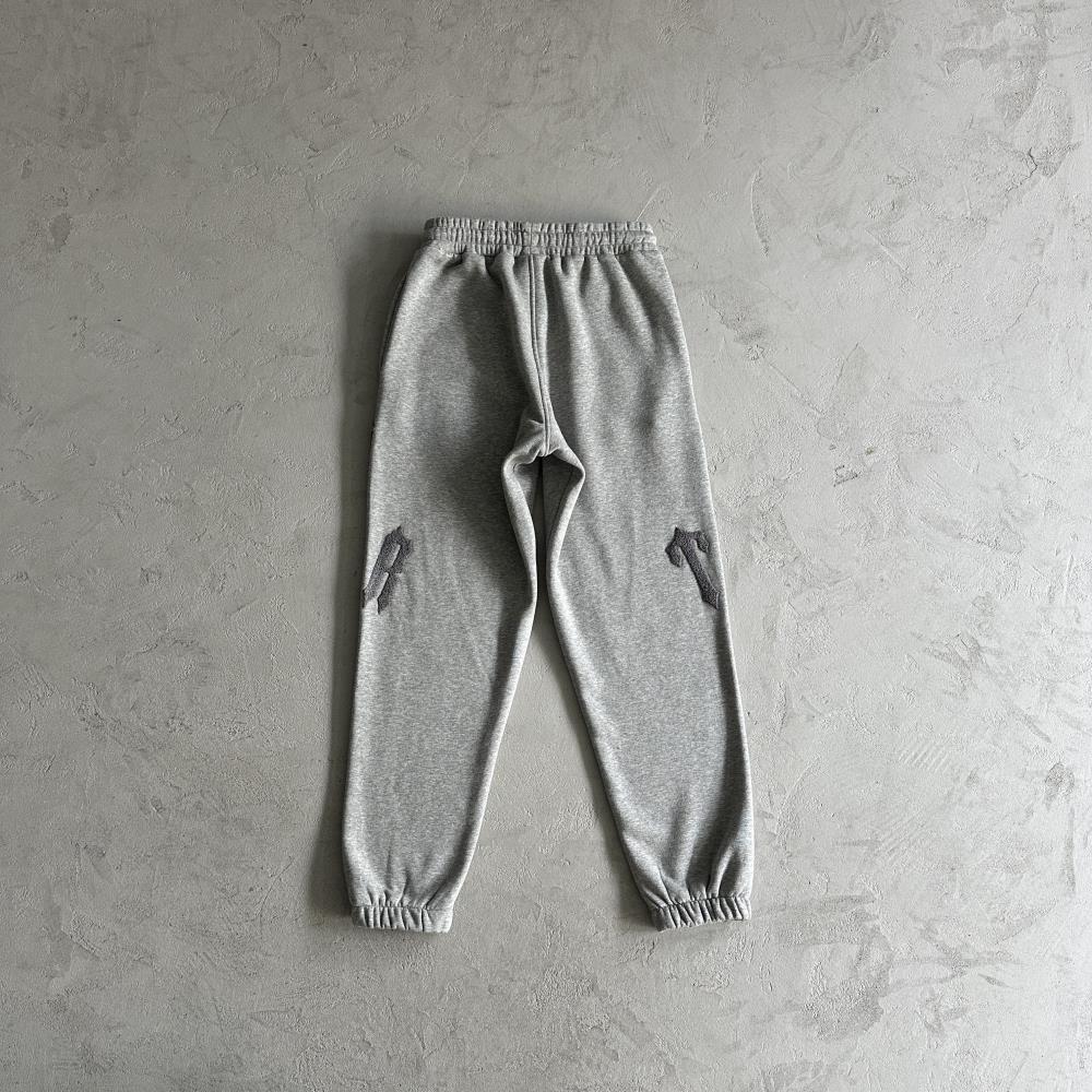 Trapstar Irongate Arch Chenille Set - Grey Ironleague