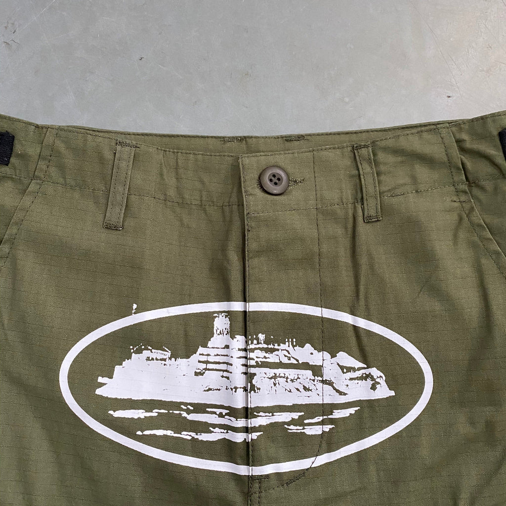 Corteiz Mula Guerrillaz Shorts - Green Ironleague