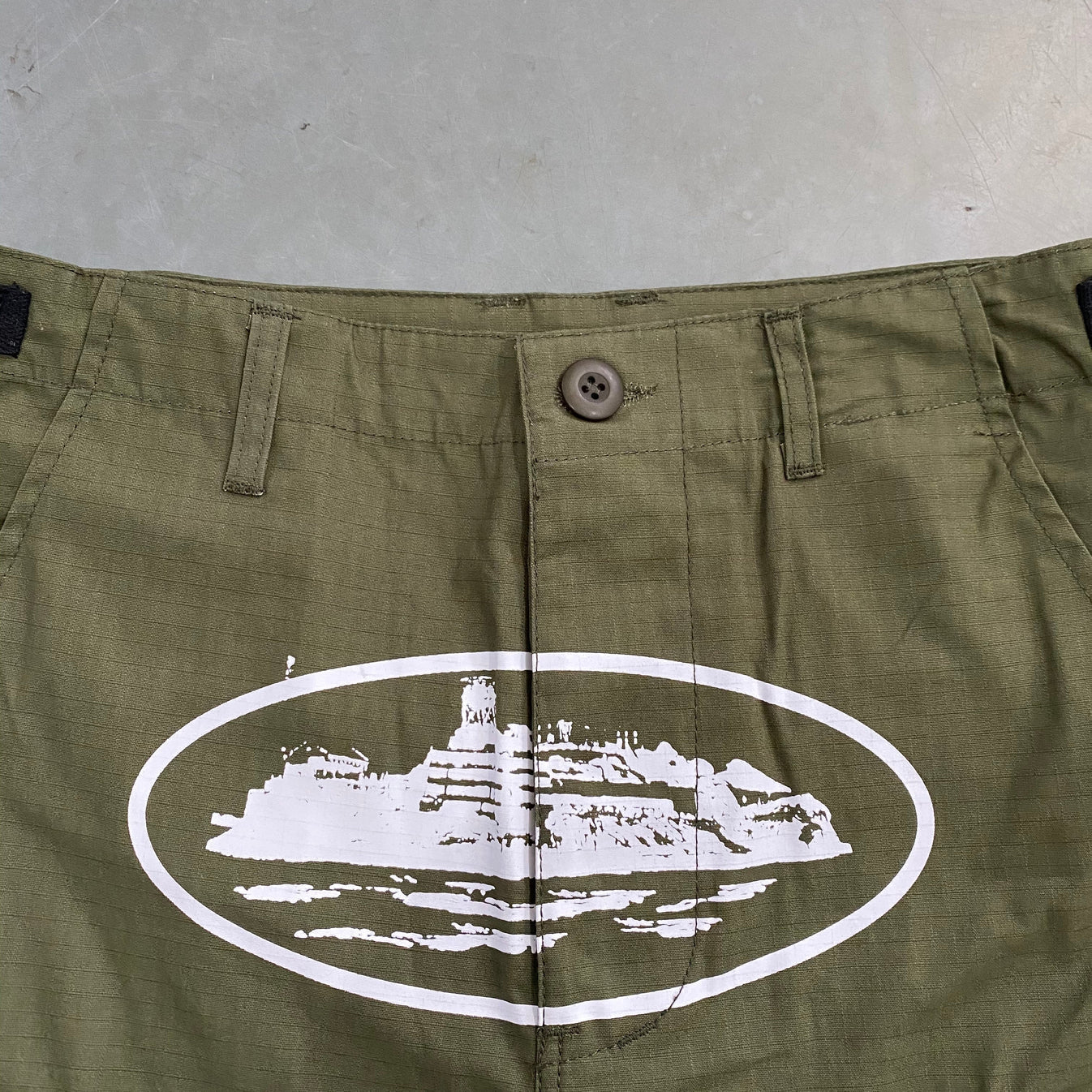 Corteiz Mula Guerrillaz Shorts - Green Ironleague