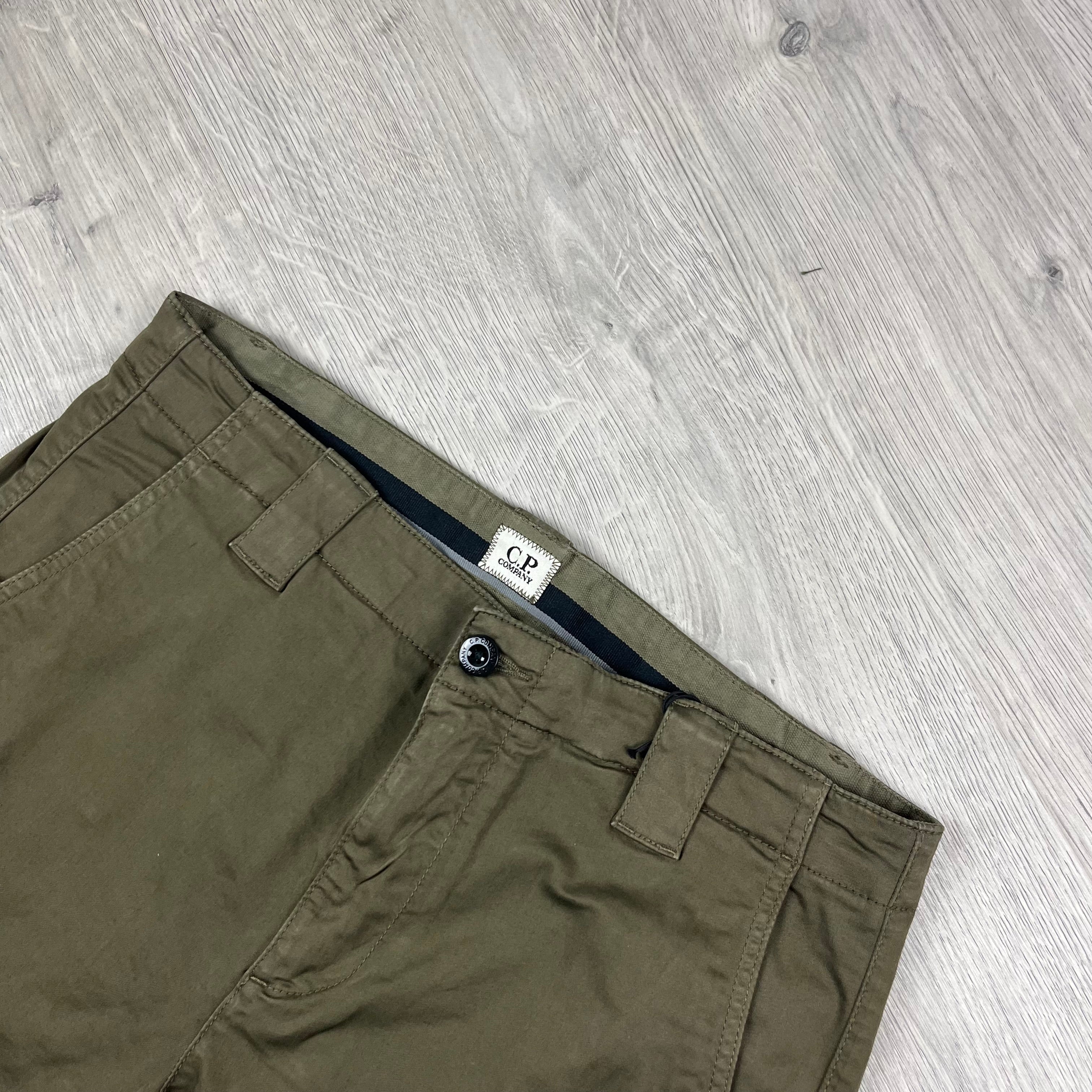 CP Company Cargo Shorts - Ivy Green Ironleague