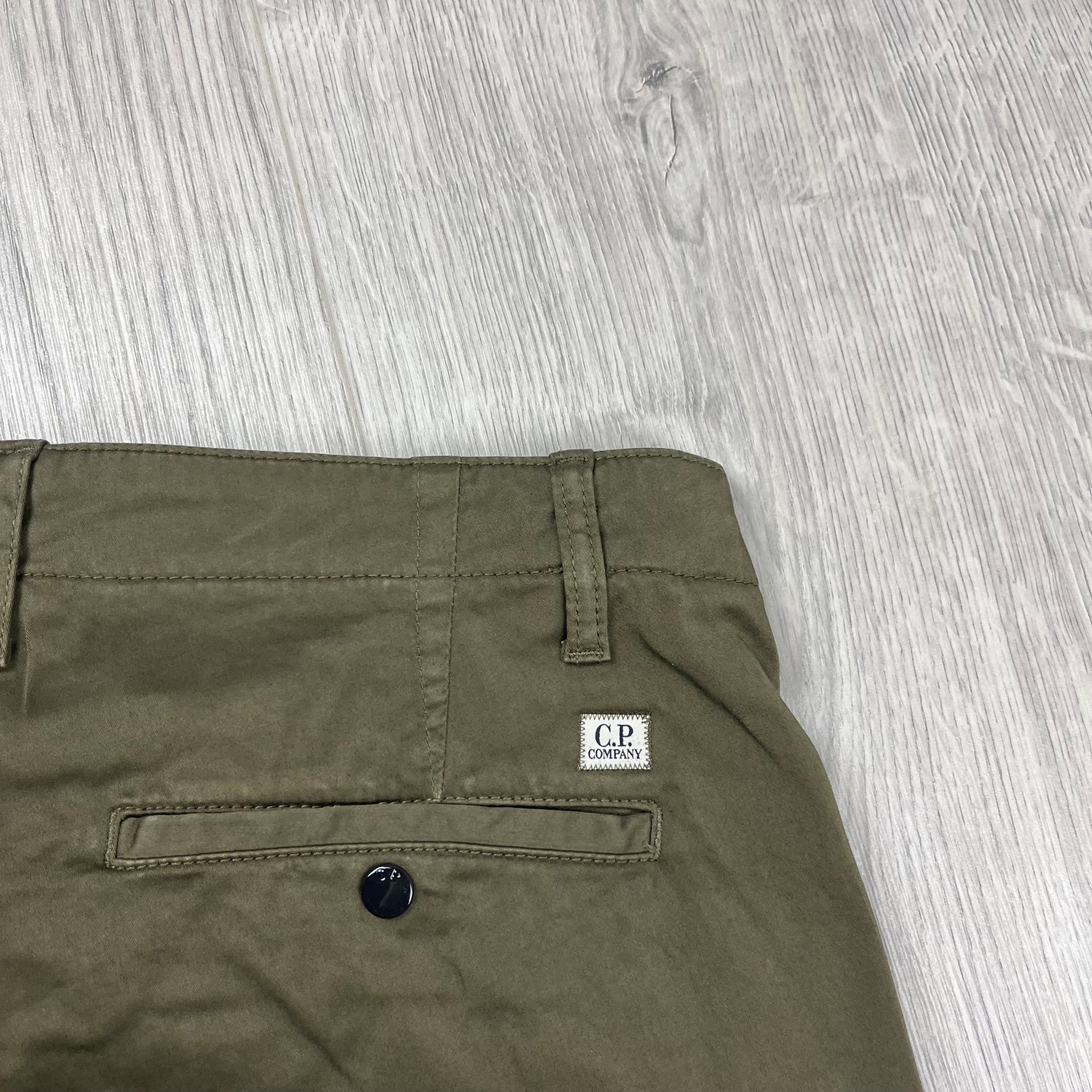 CP Company Cargo Shorts - Ivy Green Ironleague