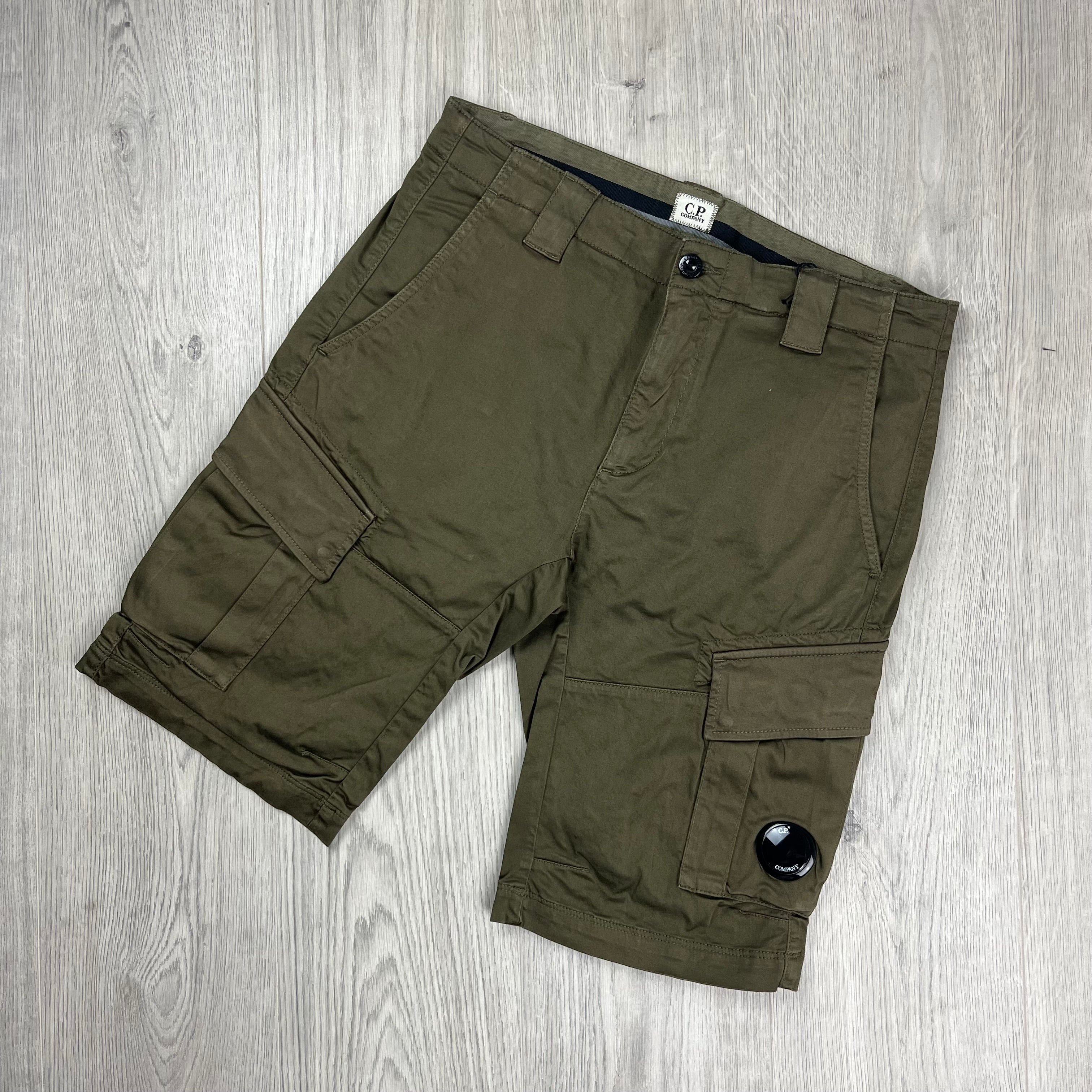 CP Company Cargo Shorts - Ivy Green Ironleague