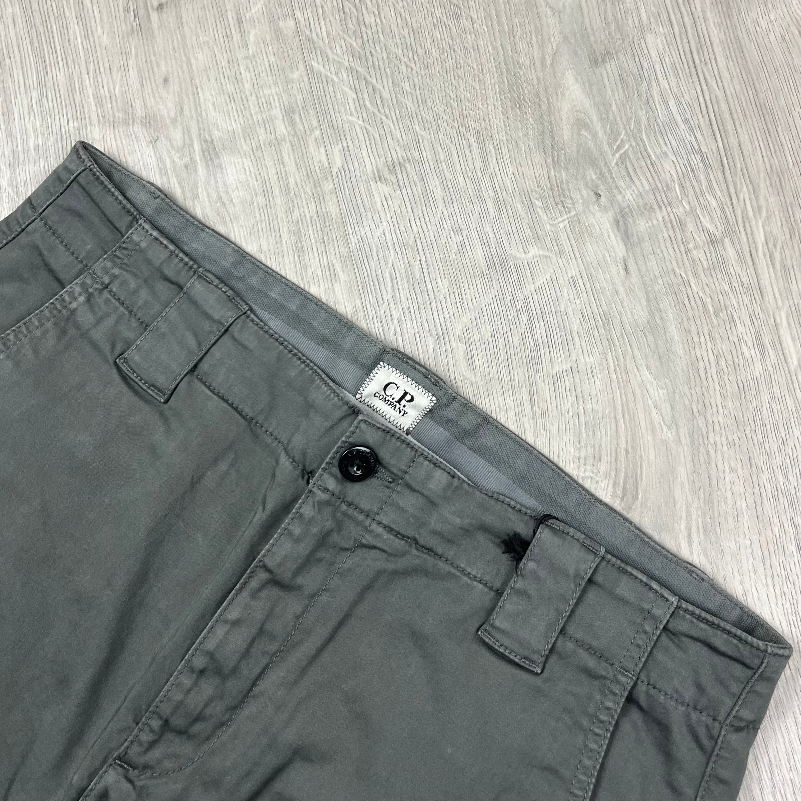 CP Company Cargo Shorts - Smoked Pearl Ironleague