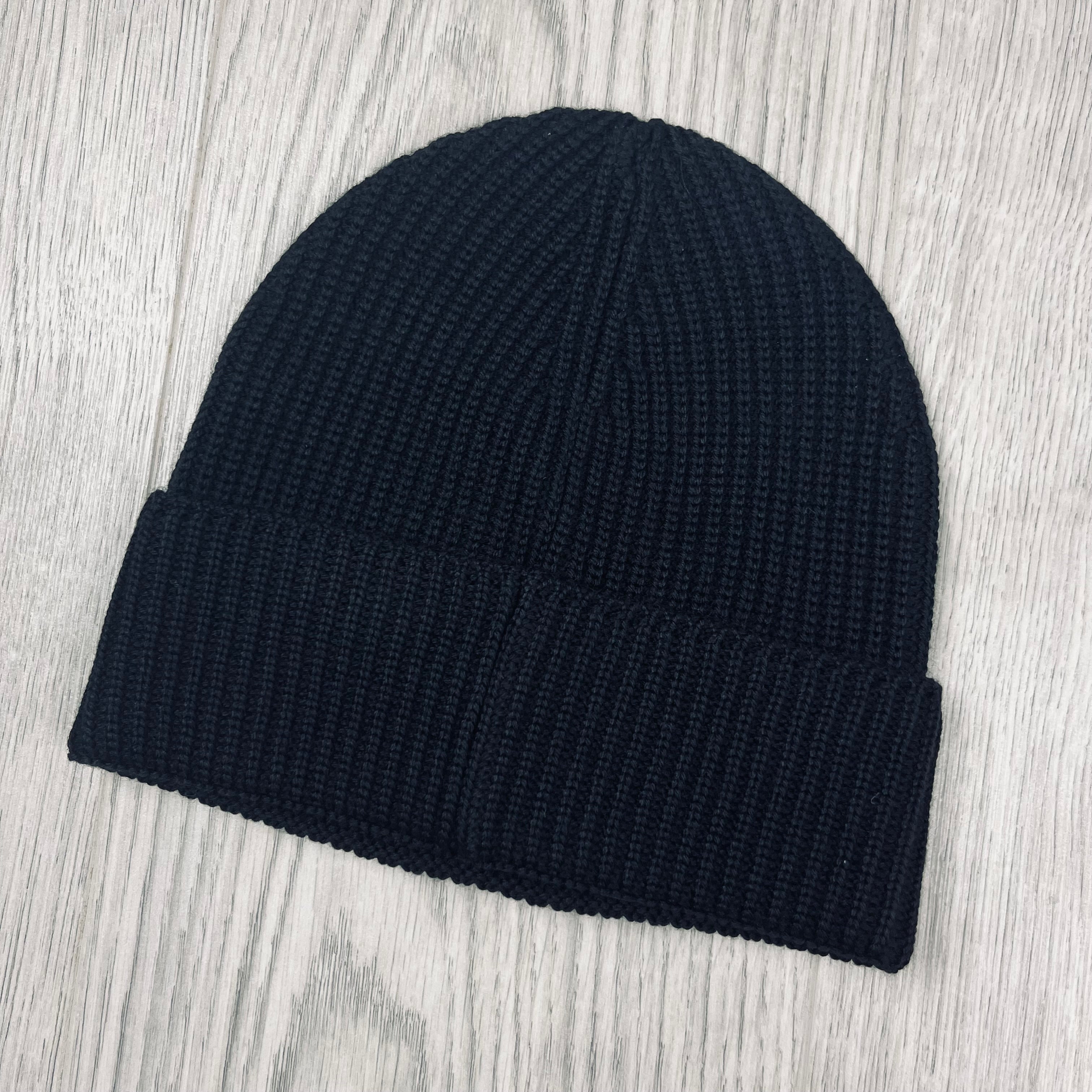 CP Company Metropolis Beanie - Black Ironleague