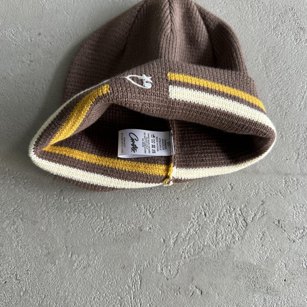 Corteiz Knit Stripe Beanie - Brown Ironleague