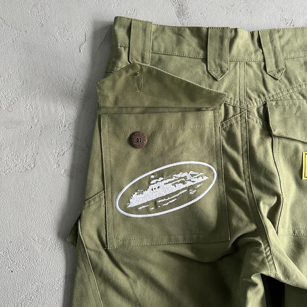Corteiz Slant Pocket Pants - Military Green Ironleague